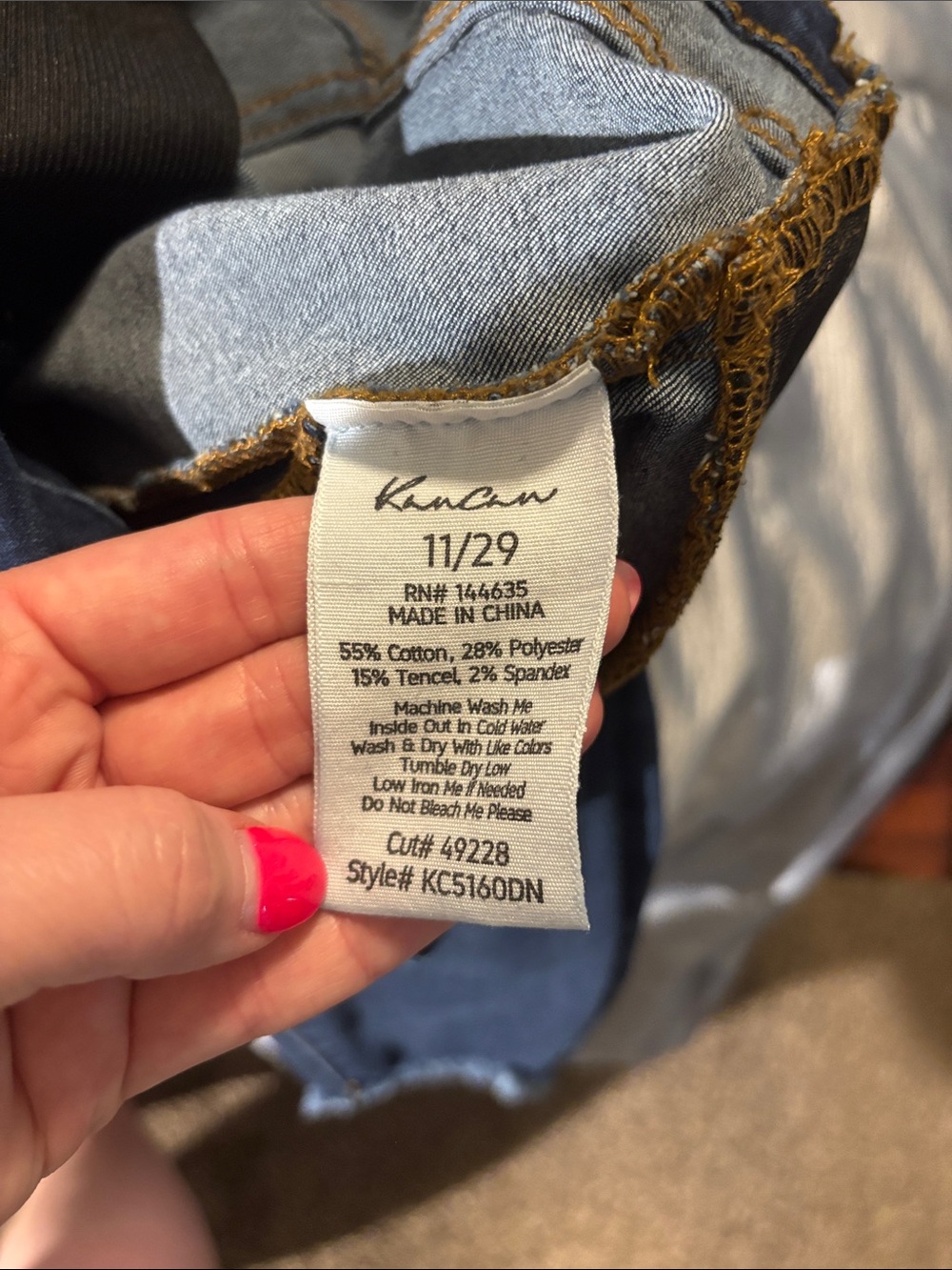 6 pairs of Maternity Blue Jeans/Jeggings with Stretch Waistband, EUC - Picture 10 of 16